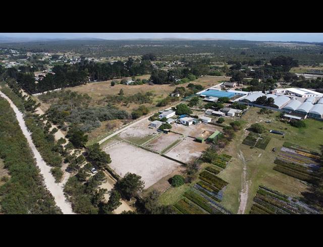 10,743M² SMALLHOLDING FOR SALE IN MORNING STAR